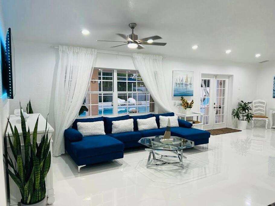 Home In Miami Exterior photo
